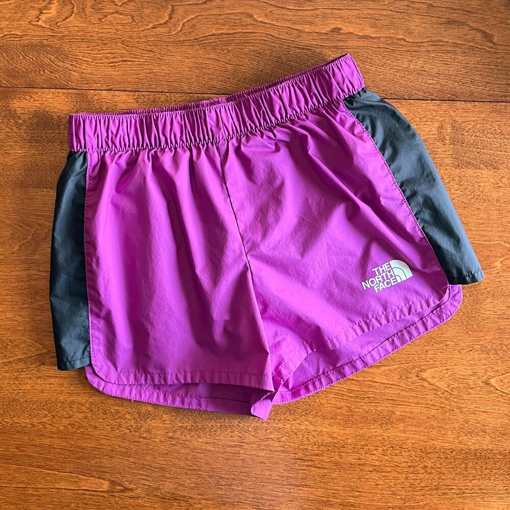The North Face fuchsia run shorts S 7/8
